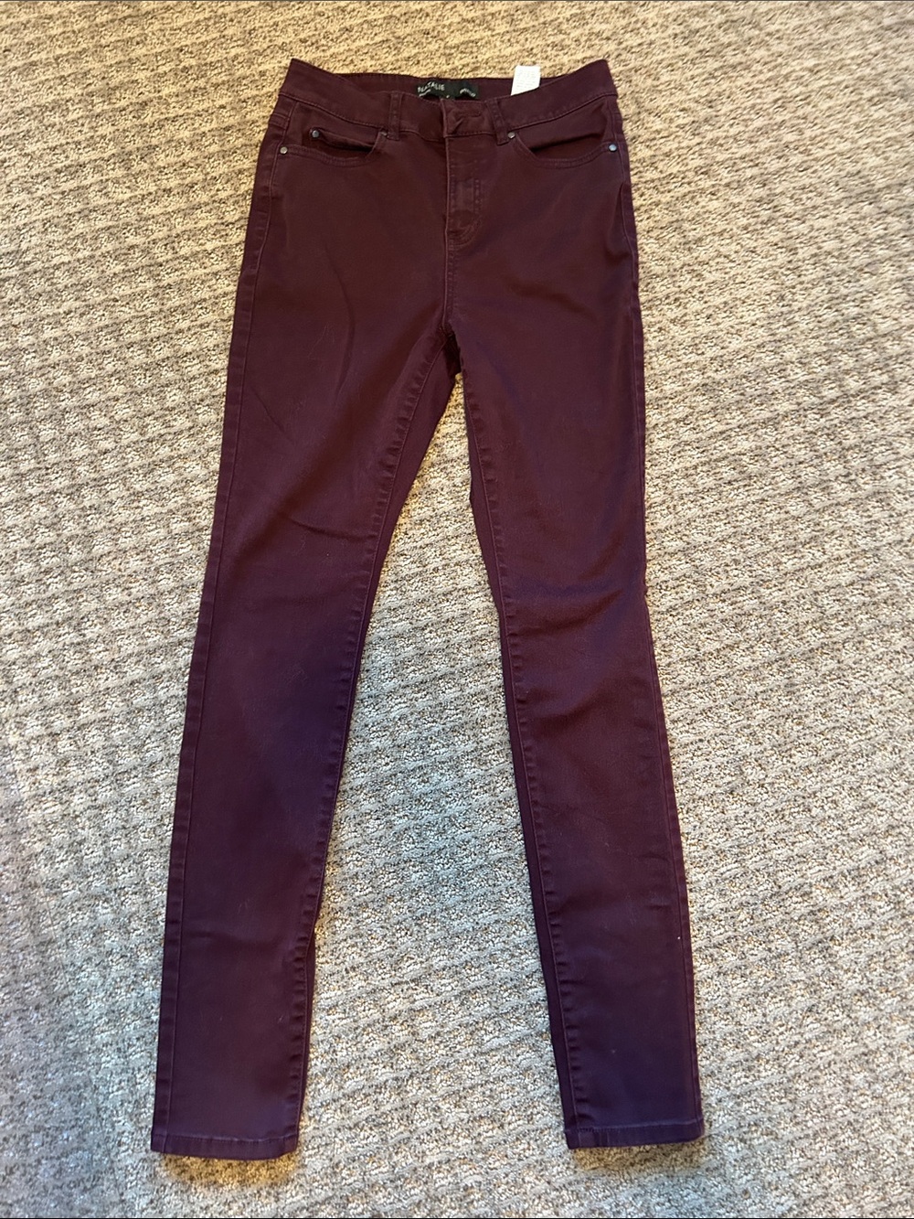 RW&CO. Skinny Jeans in Plum (Natalie jeggings)